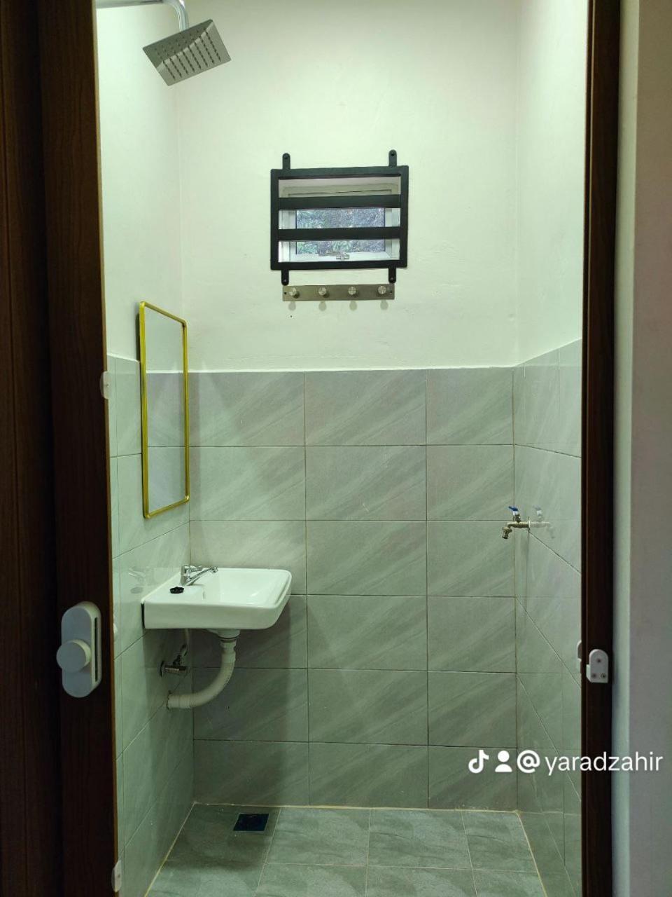 Homestay Habi Residence Kepala Batas  外观 照片